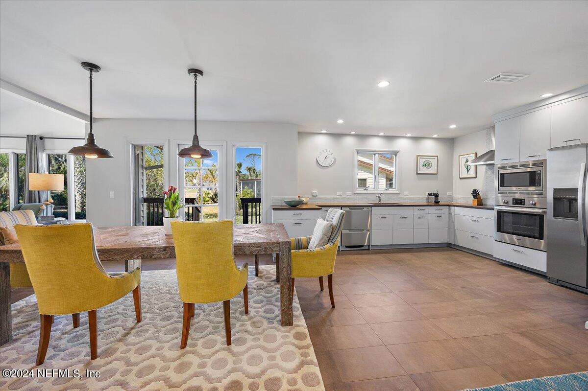 522 QUAIL POINTE Lane