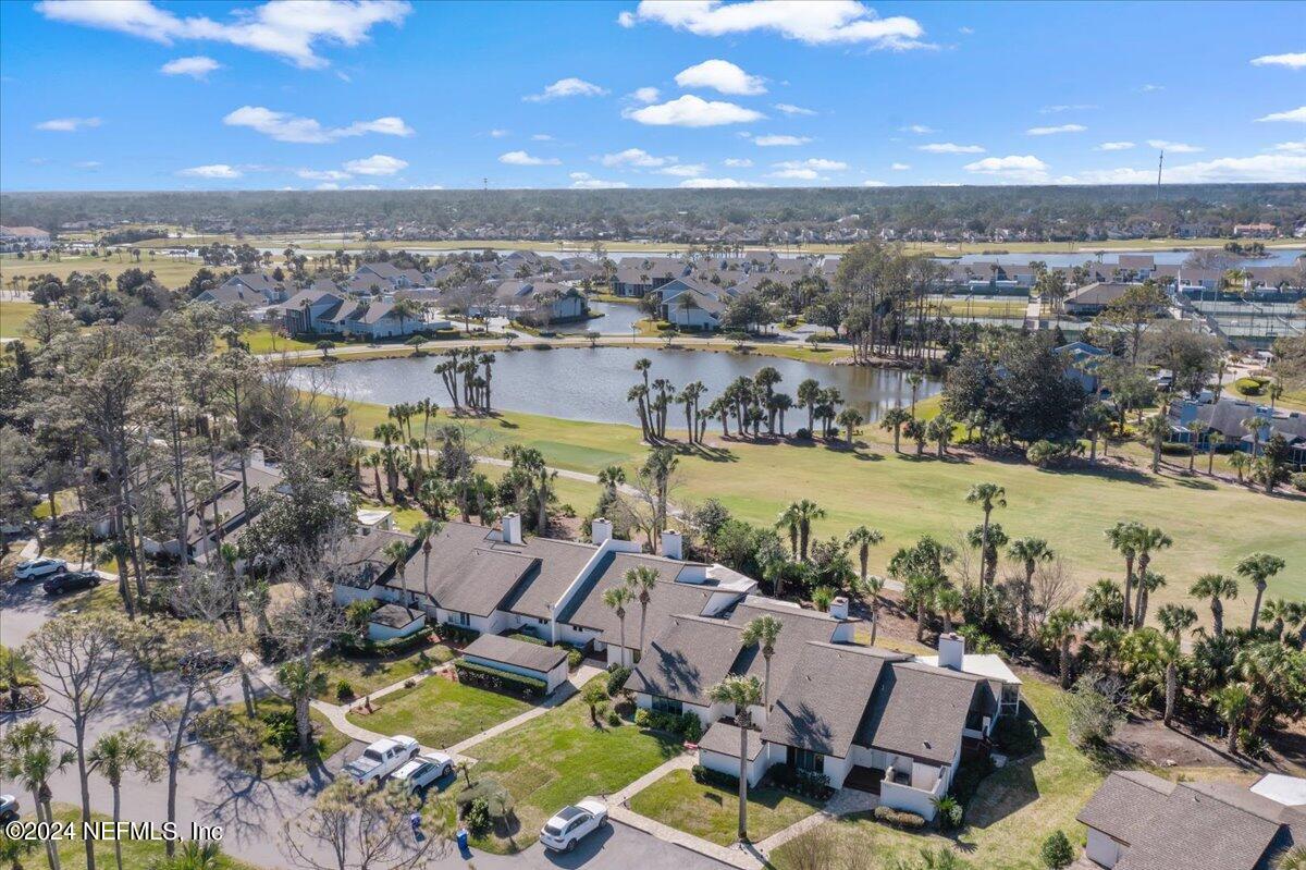 522 QUAIL POINTE Lane