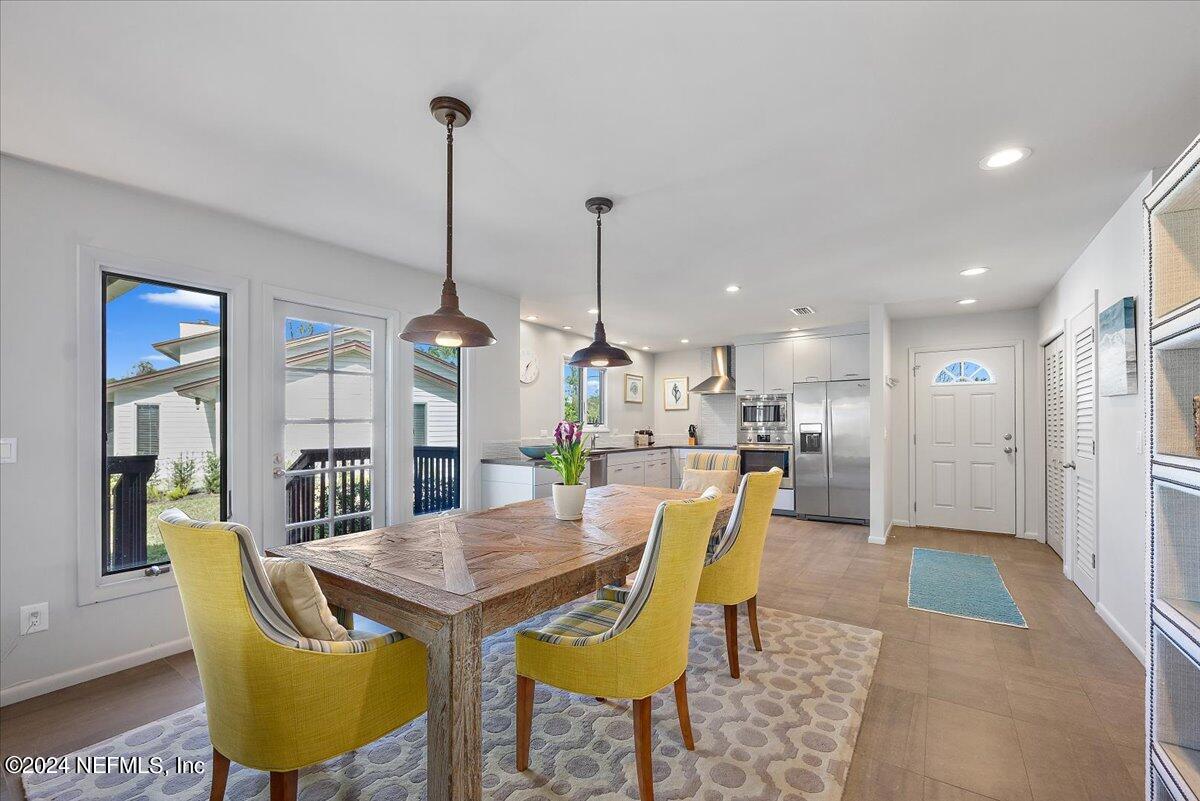 522 QUAIL POINTE Lane
