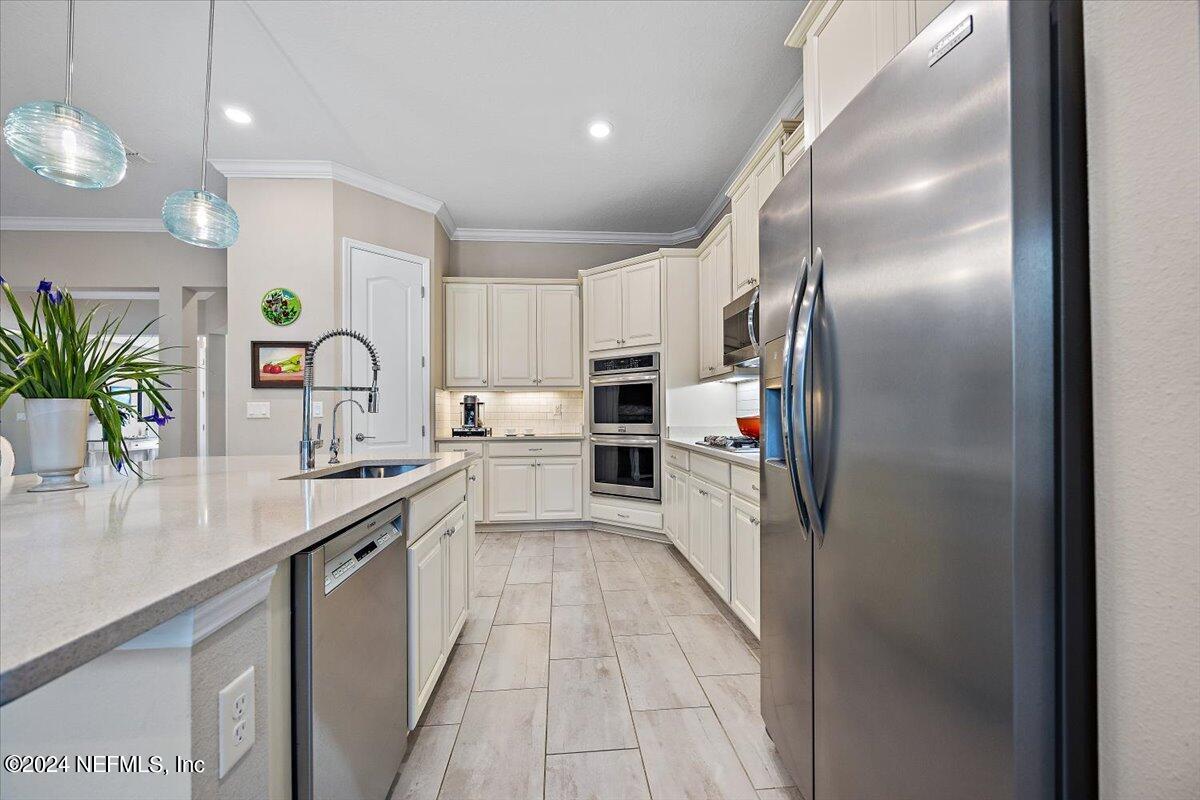 109 ANTOLIN Way