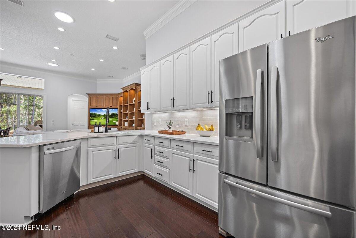267 TOPSAIL Drive