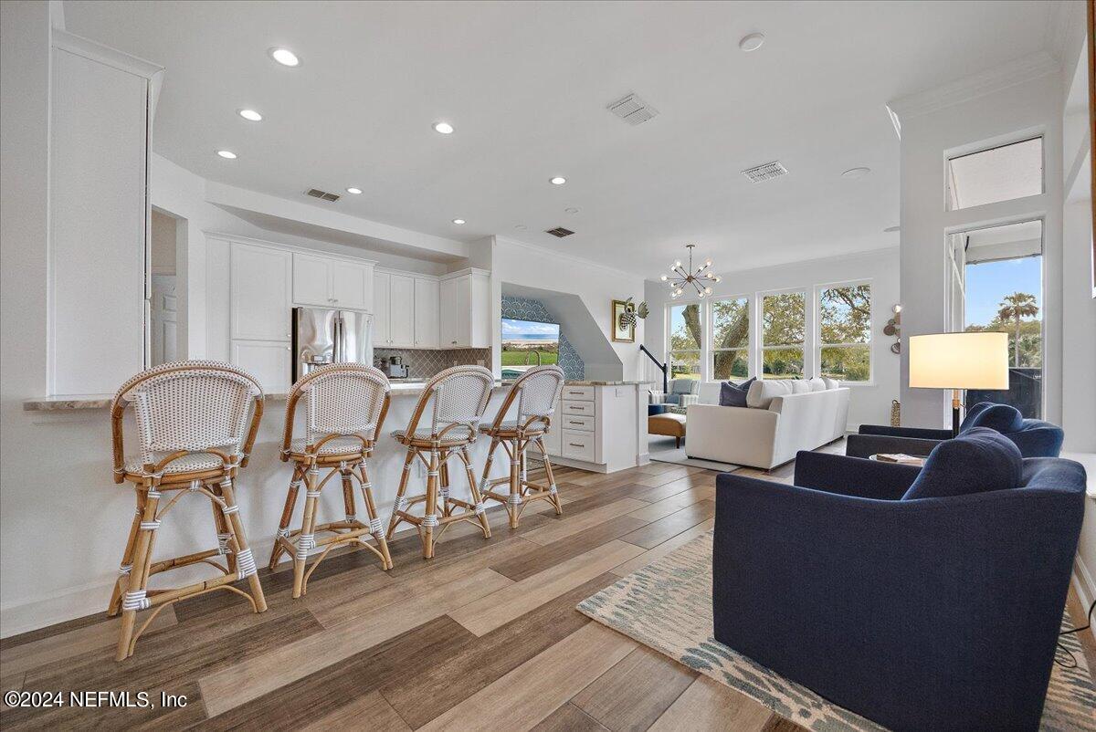 313 WATER'S EDGE Drive S