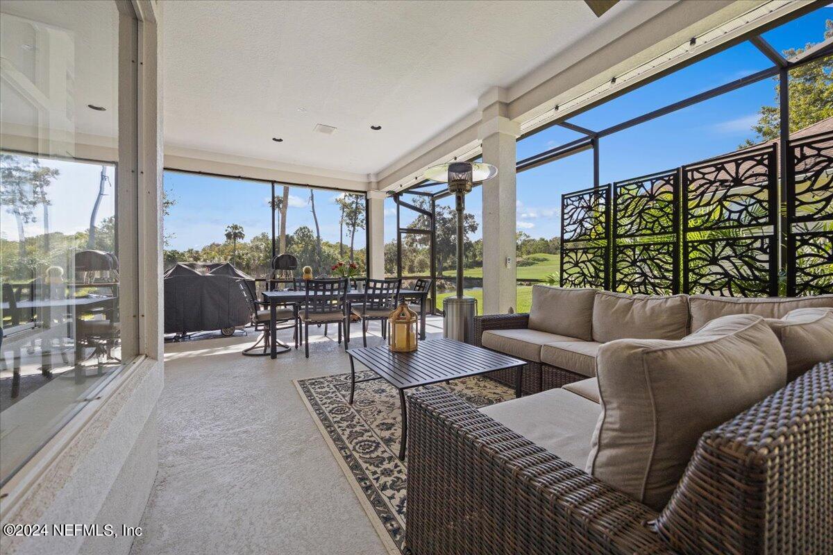 313 WATER'S EDGE Drive S