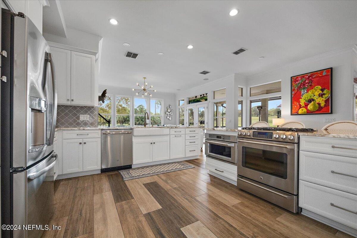 313 WATER'S EDGE Drive S