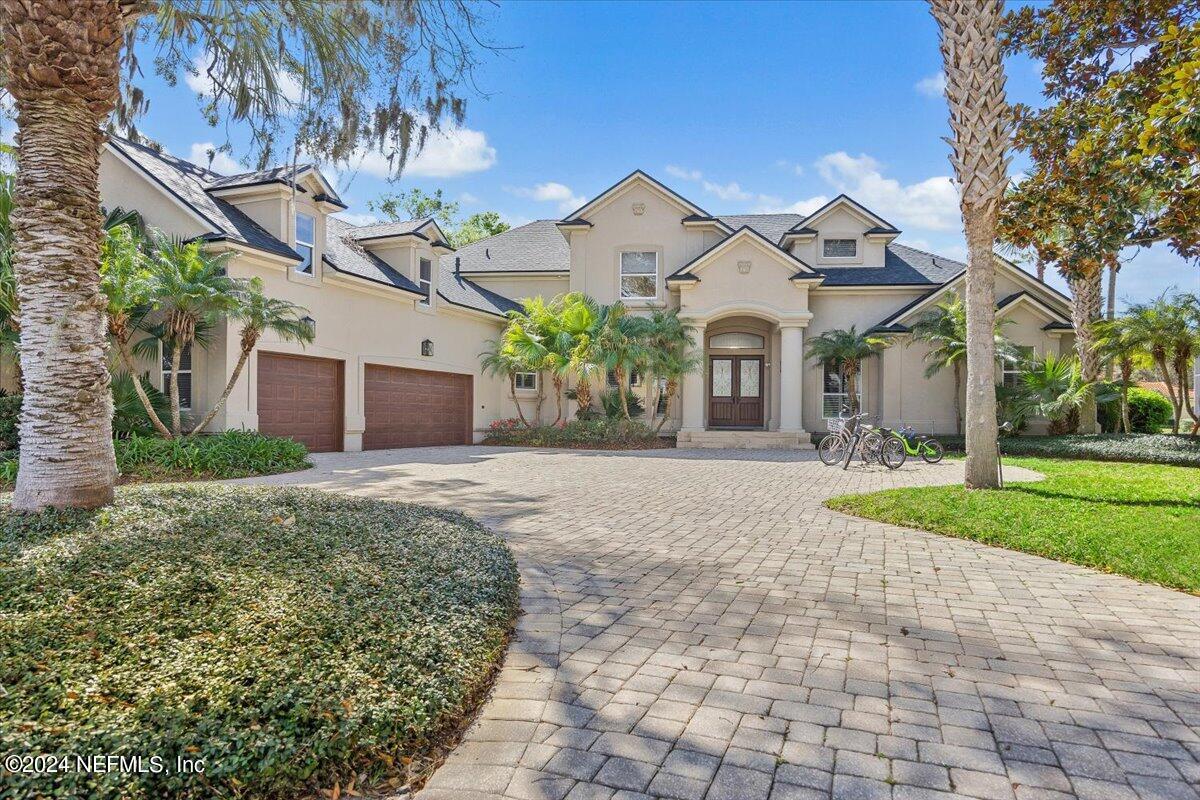 1314 CHARTER Court