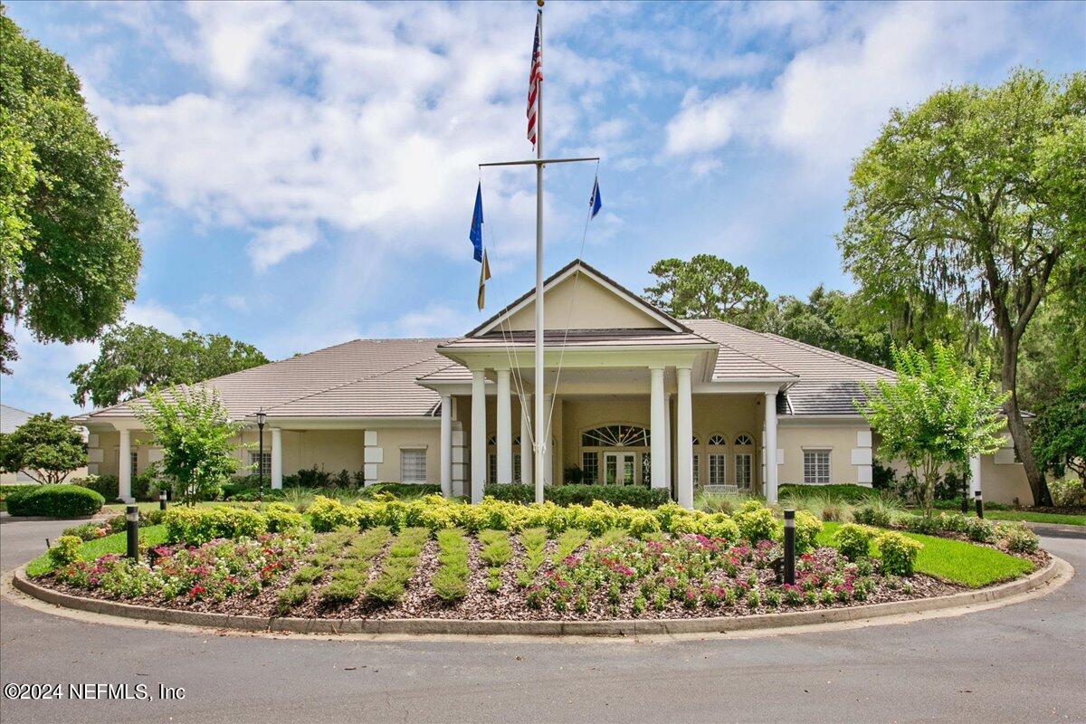 1314 CHARTER Court