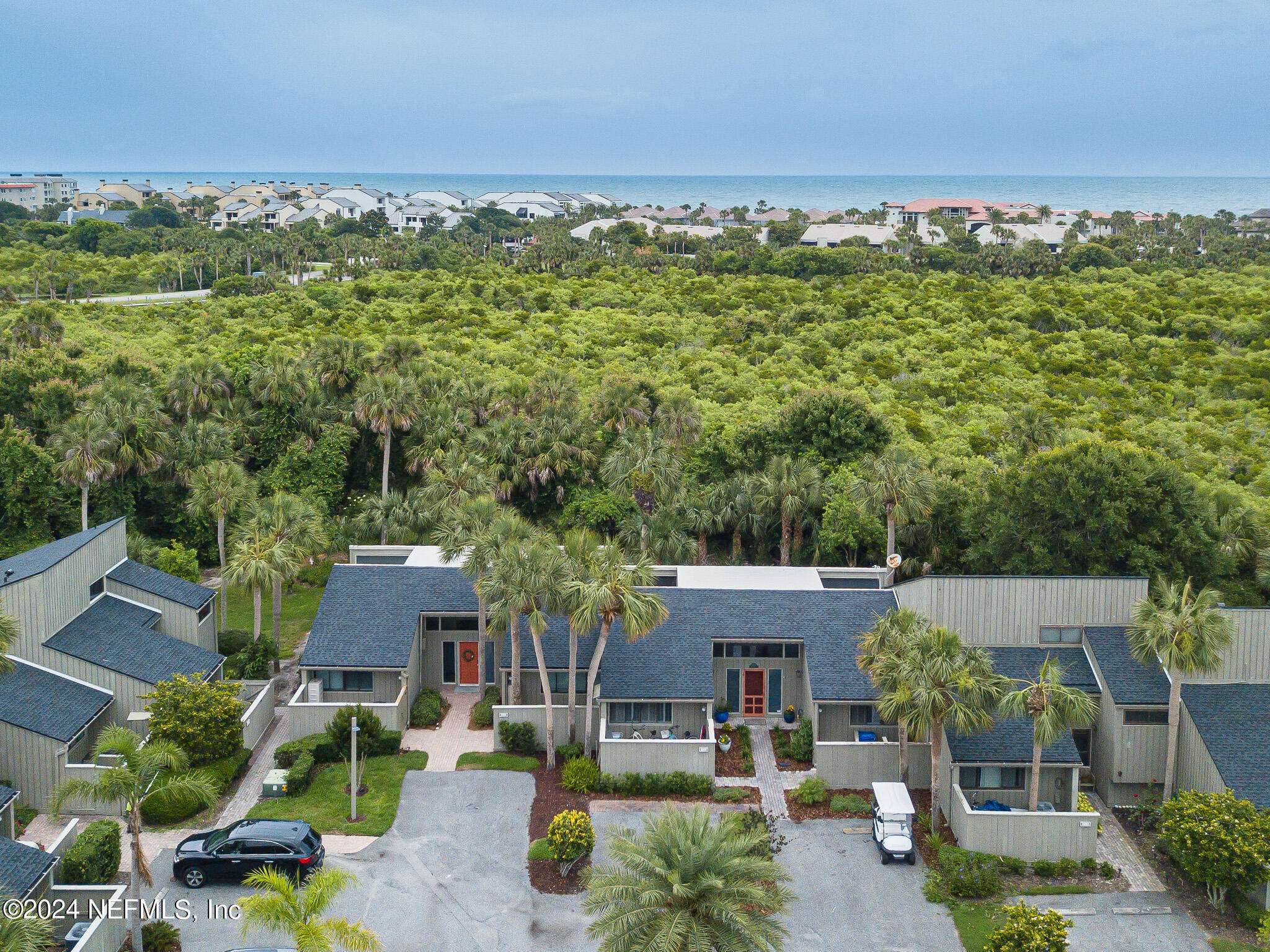 9859 SAWGRASS Drive