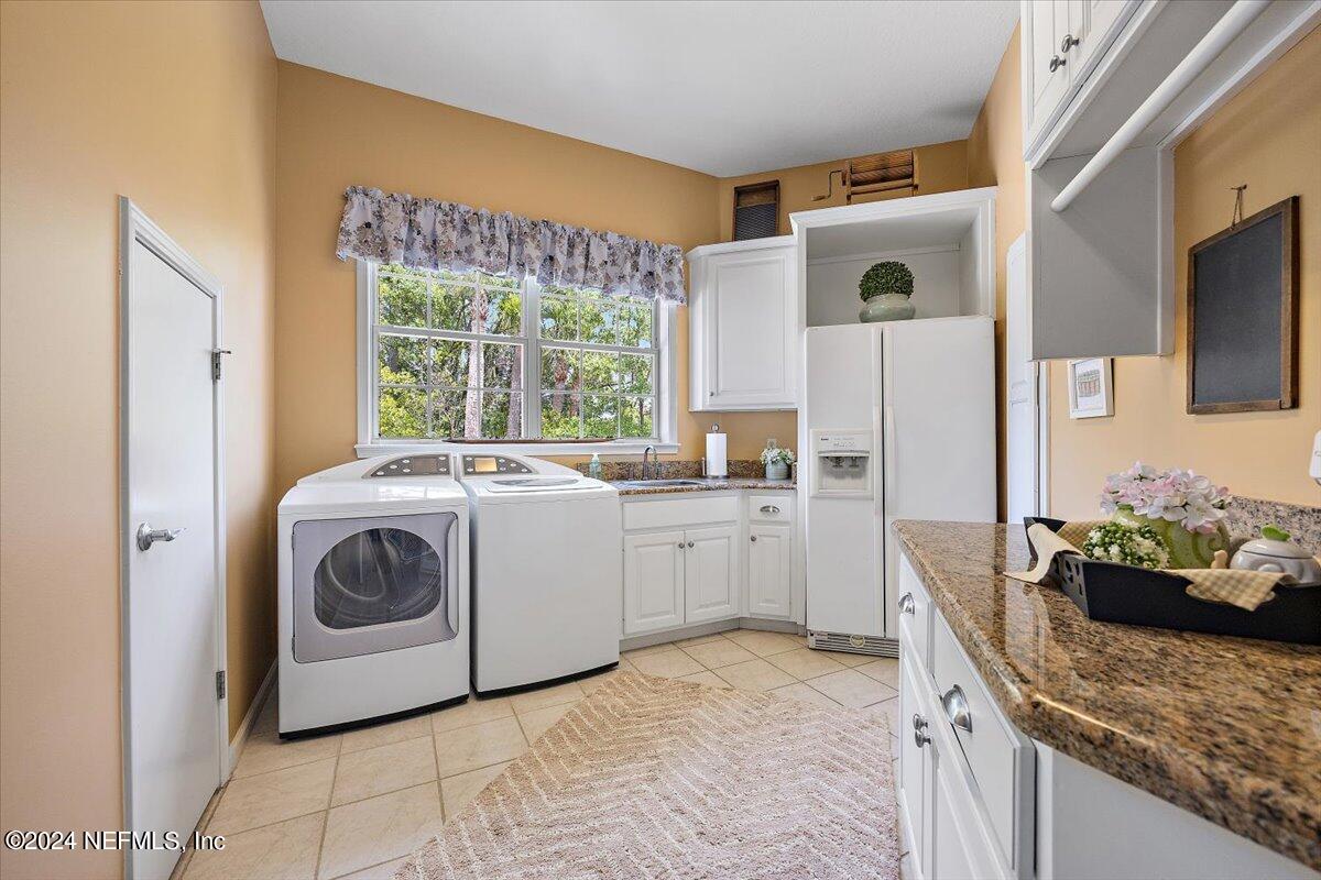 405 OSPREY LOOKOUT Court