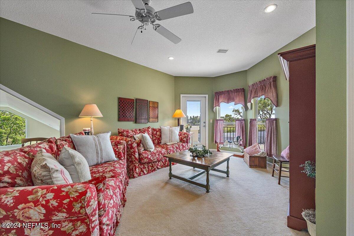 405 OSPREY LOOKOUT Court