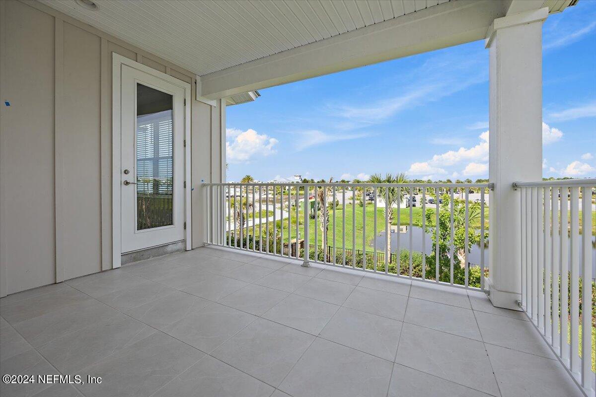 555 MARQUESA Circle