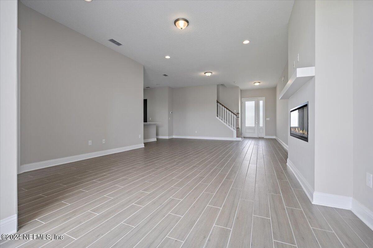 439 RUM RUNNER Way