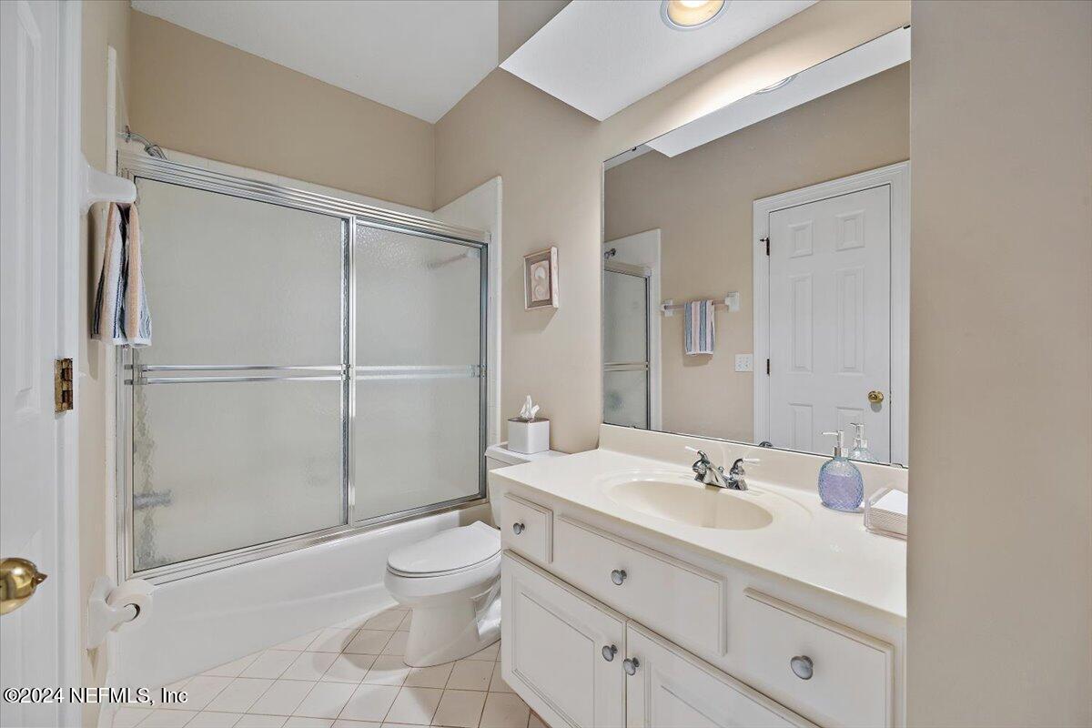 2316 OCEANFOREST Drive W