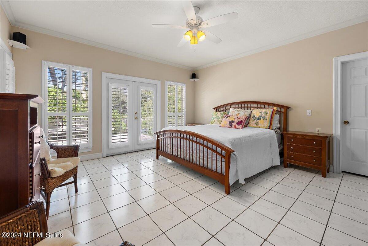 2316 OCEANFOREST Drive W