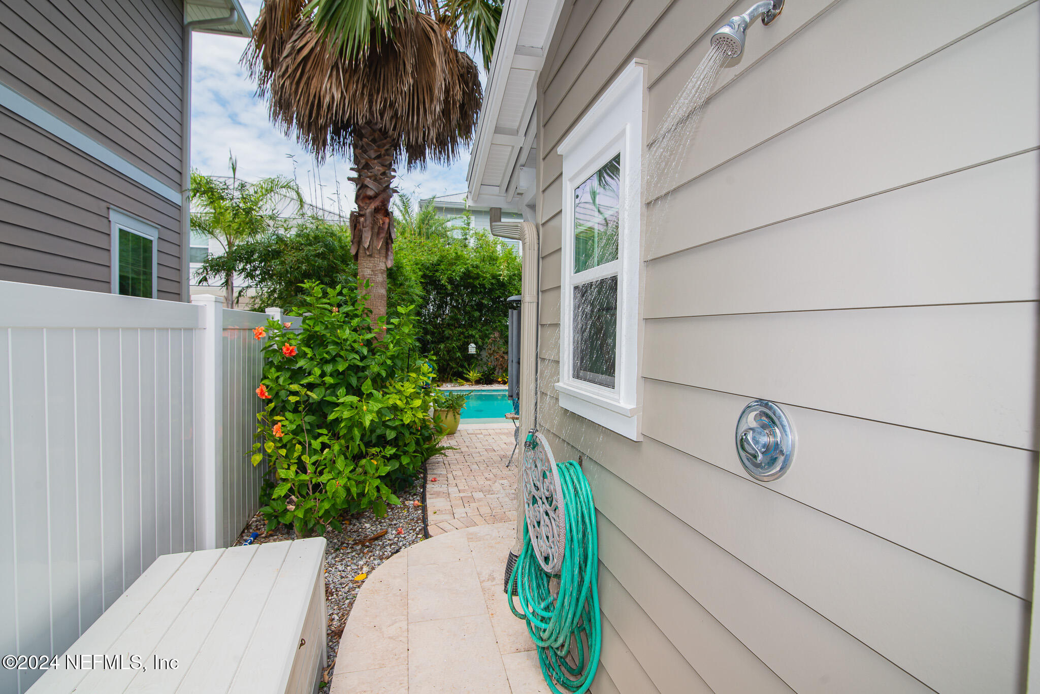 201 41ST Avenue S