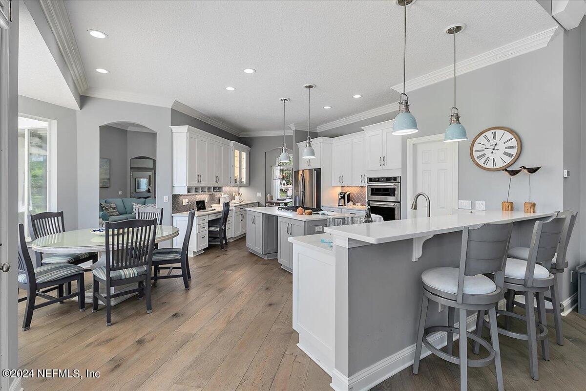 168 RETREAT Place