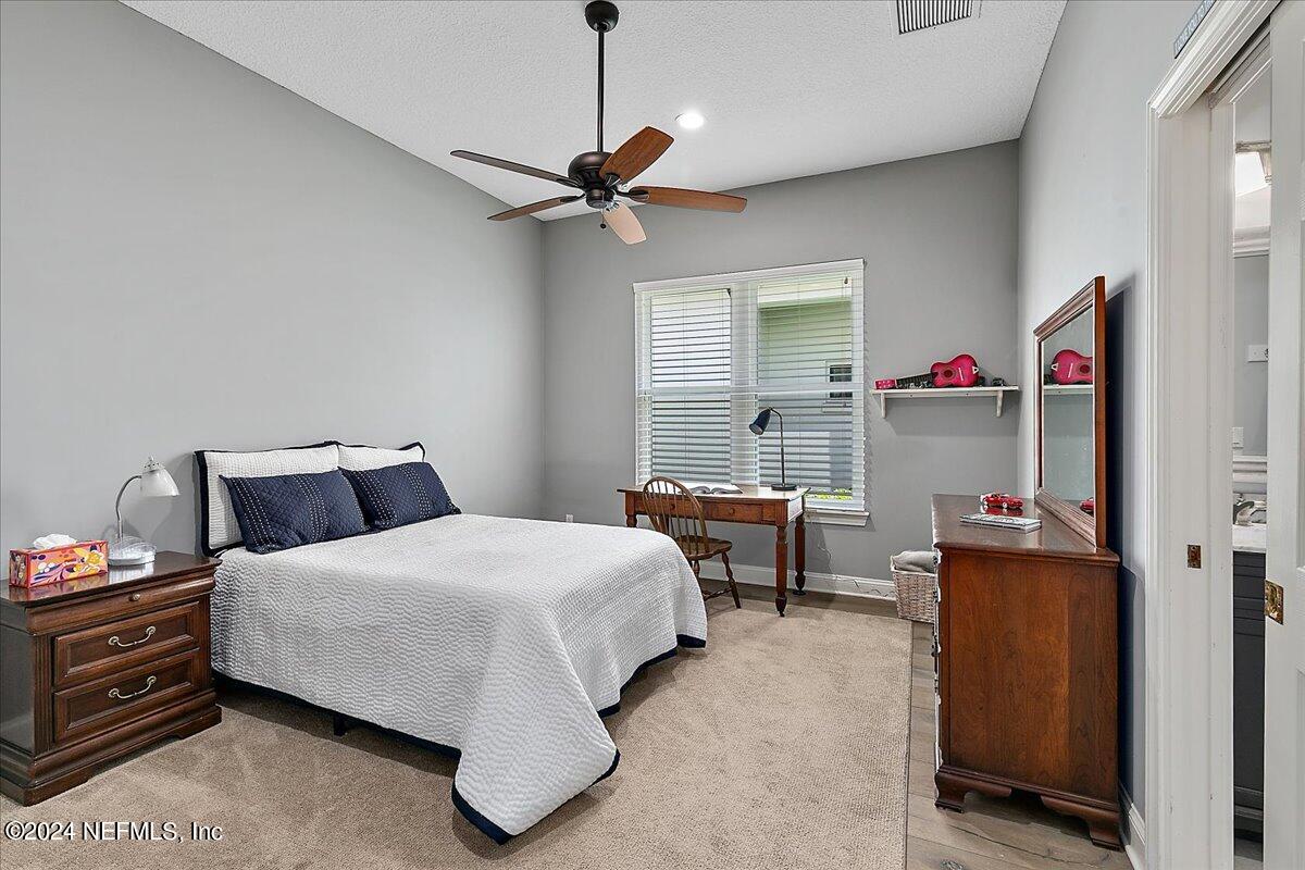 168 RETREAT Place
