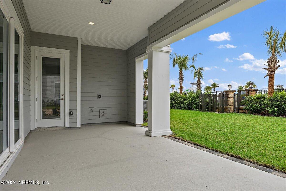 535 MARQUESA Circle