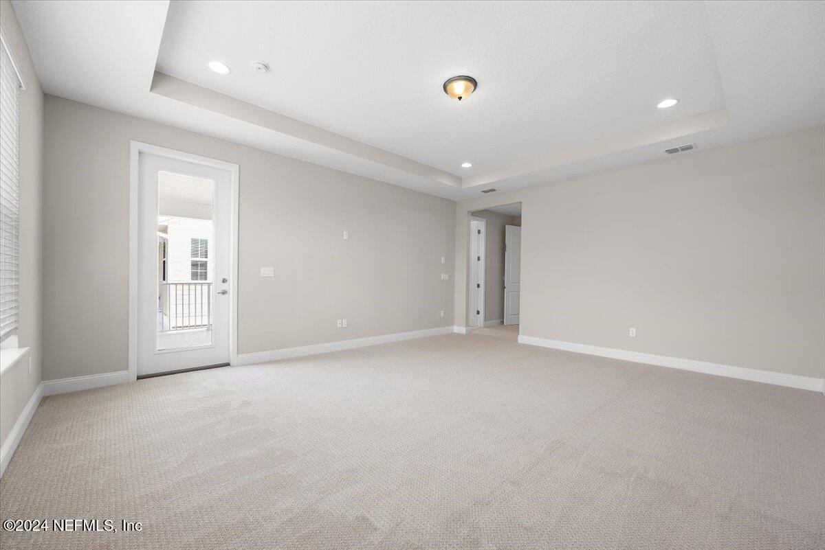 585 MARQUESA Circle