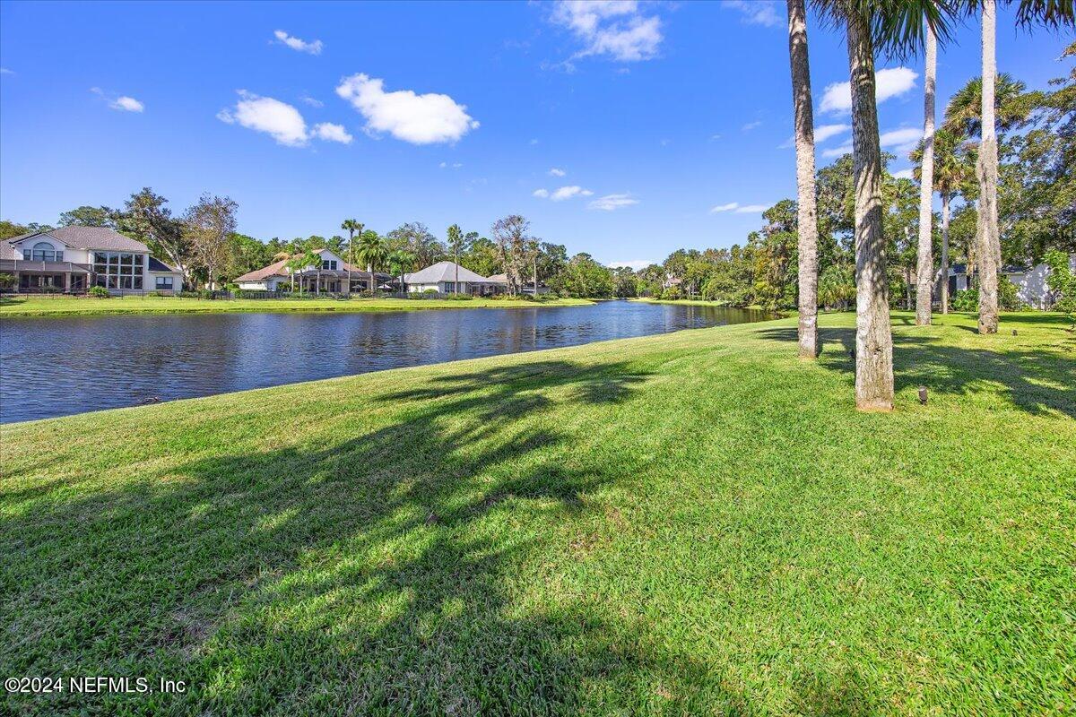 401 CLEARWATER Drive