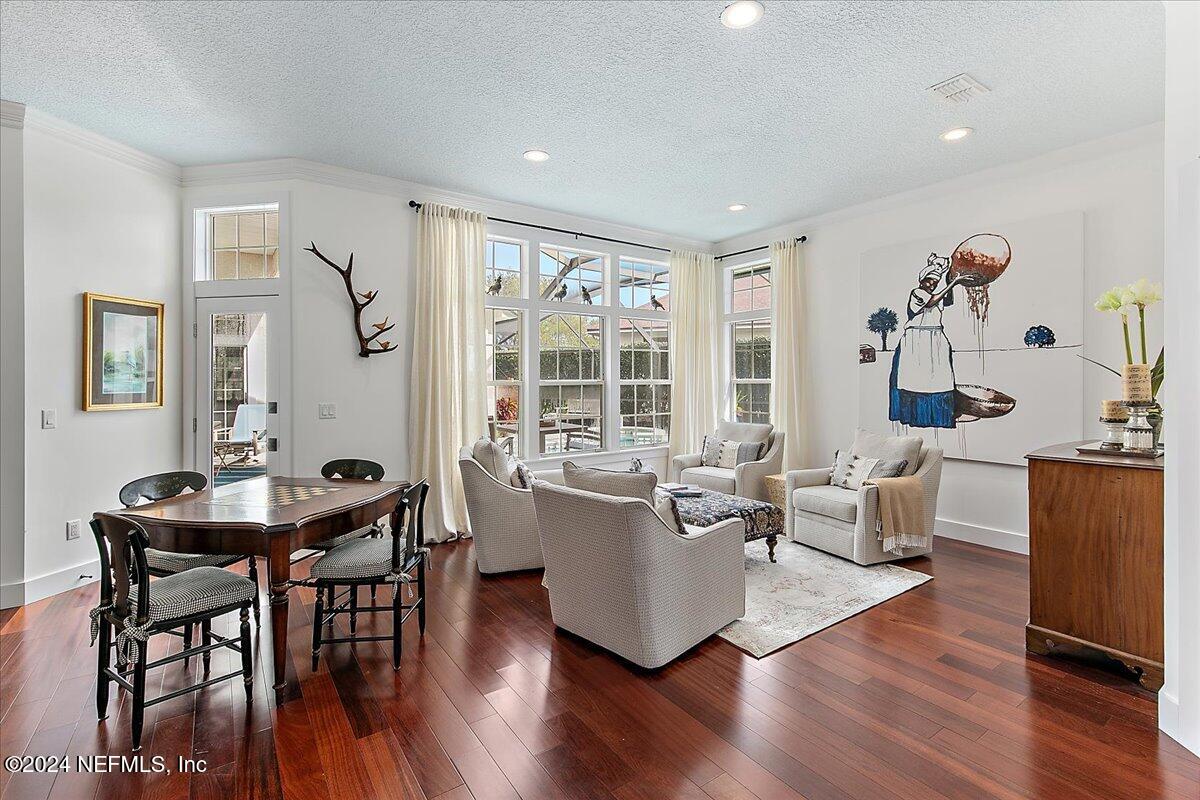 1569 HARBOUR CLUB Drive