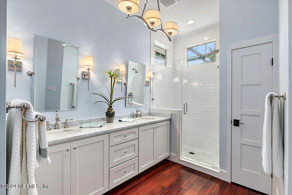 1569 HARBOUR CLUB Drive