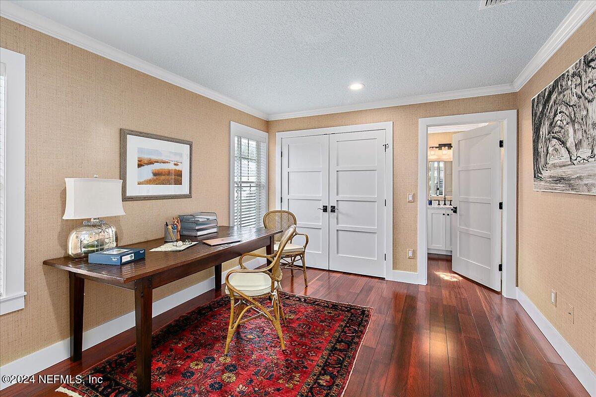 1569 HARBOUR CLUB Drive