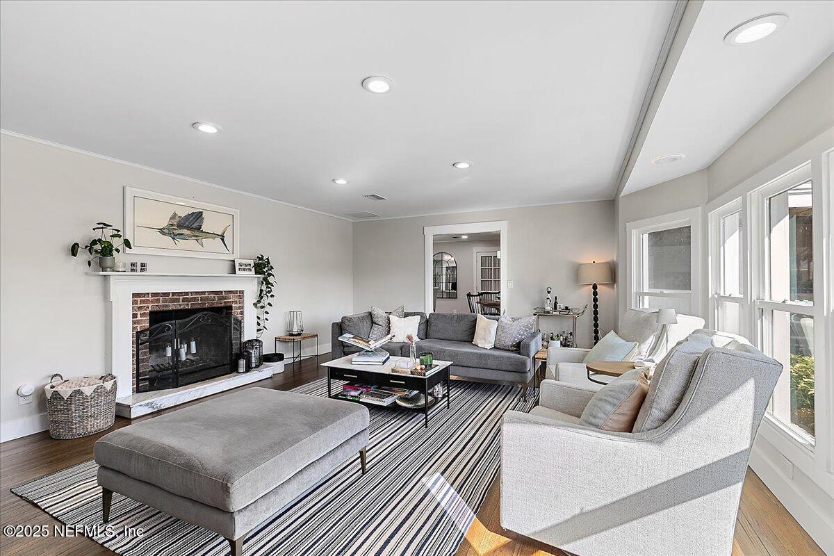 13844 SEVEN PINES Drive