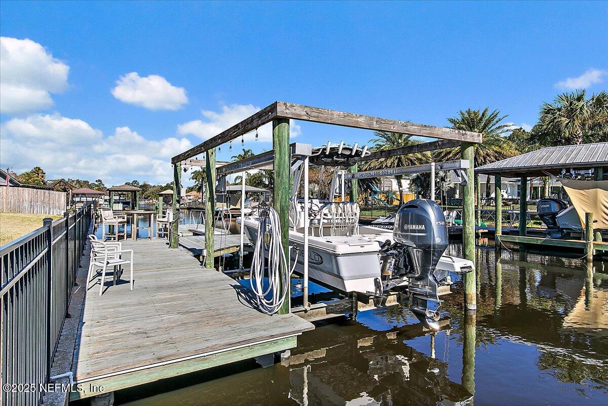 13844 SEVEN PINES Drive