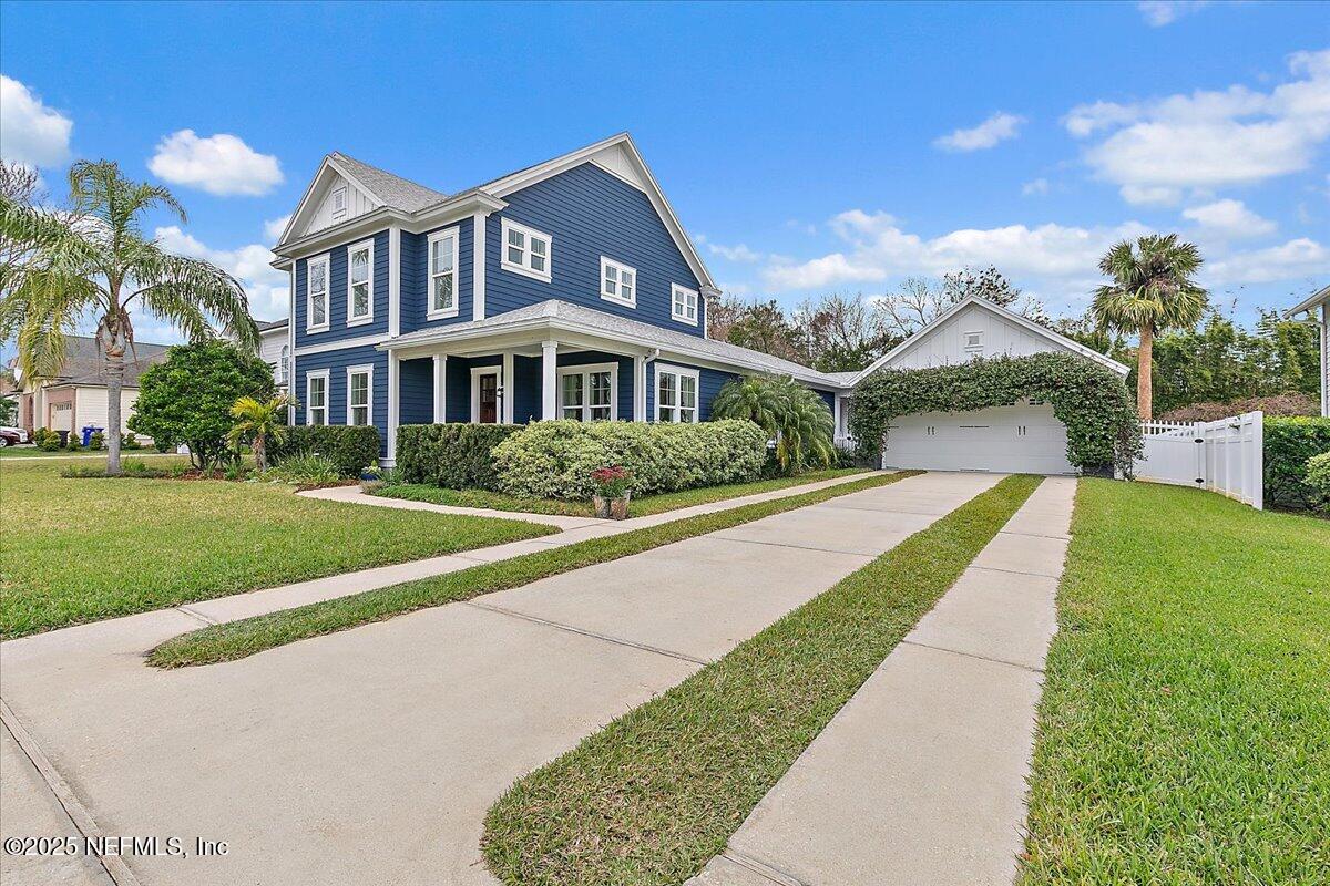 31 MONTEREY Street