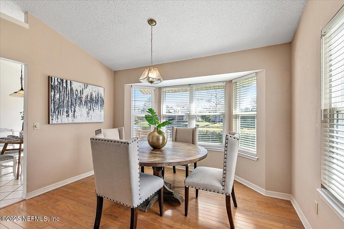 313 CHARLEMAGNE Circle