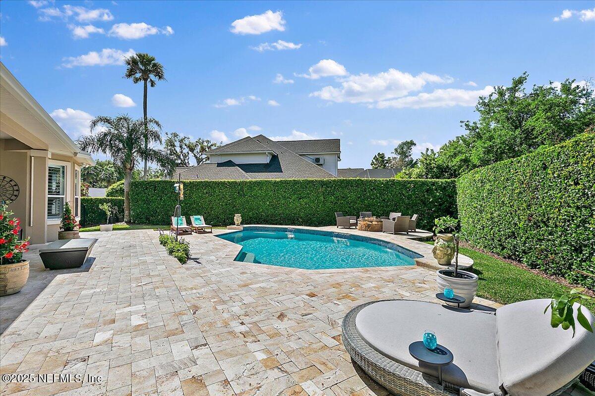 125 SAWBILL PALM Drive