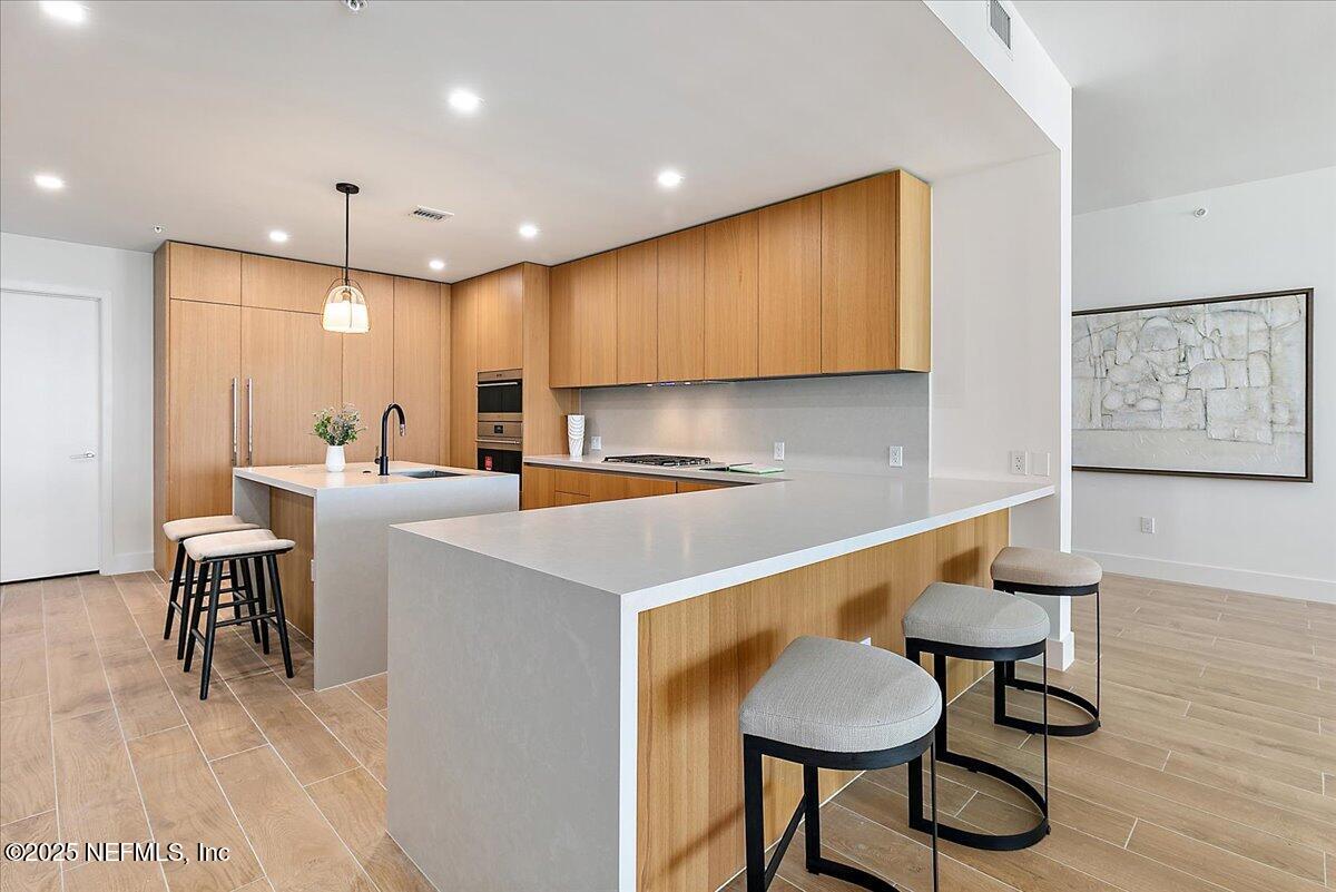 50 14TH Avenue S, 502
