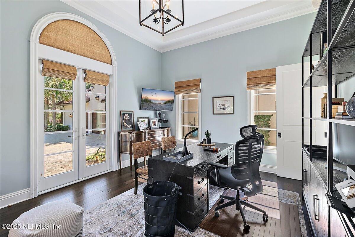 24575 HARBOURVIEW Drive