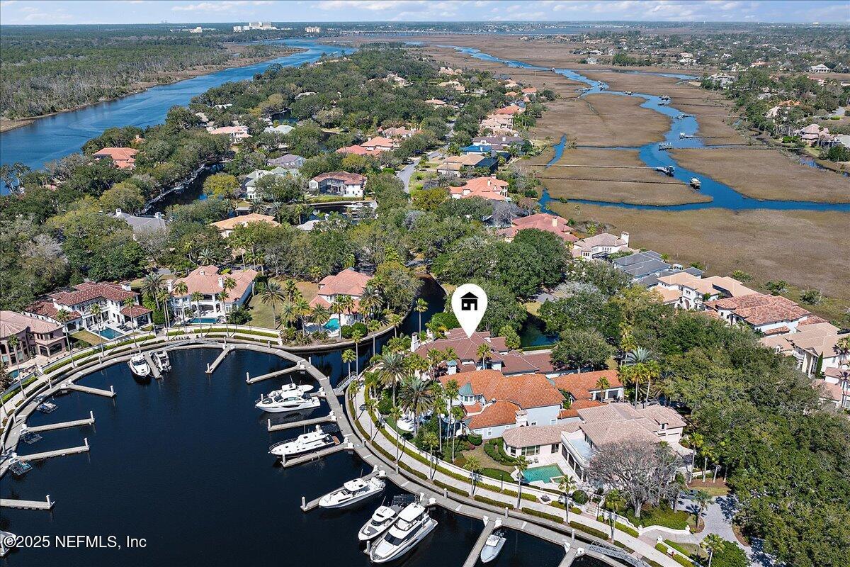 24575 HARBOURVIEW Drive