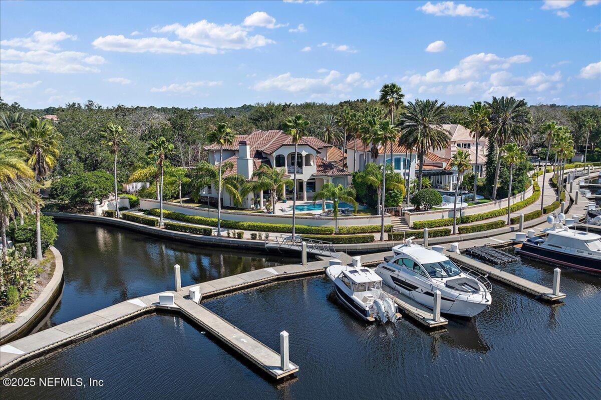 24575 HARBOURVIEW Drive