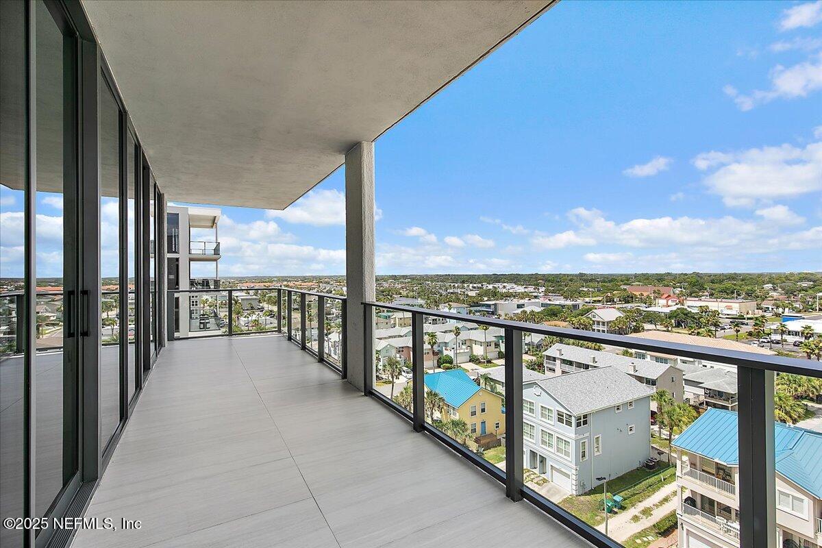 50 14TH Avenue S, 801