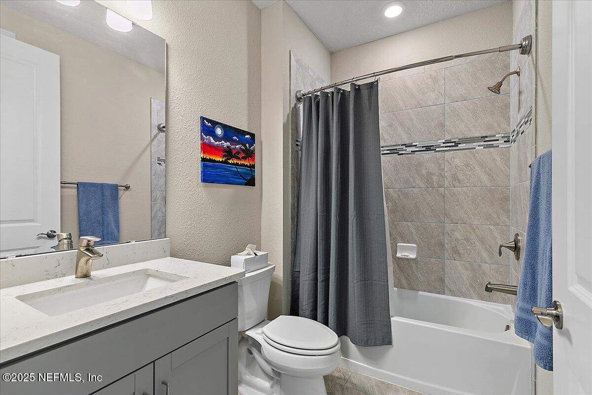 215 GRAY OWL Point