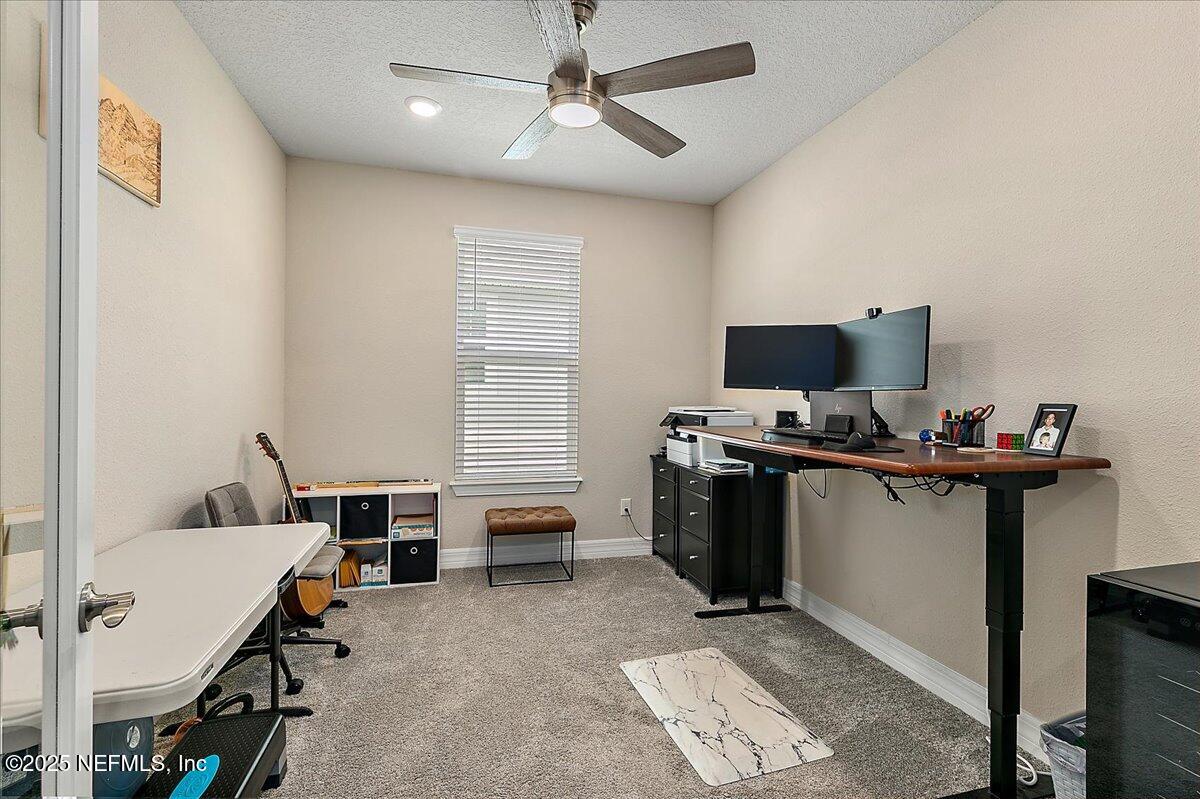 215 GRAY OWL Point