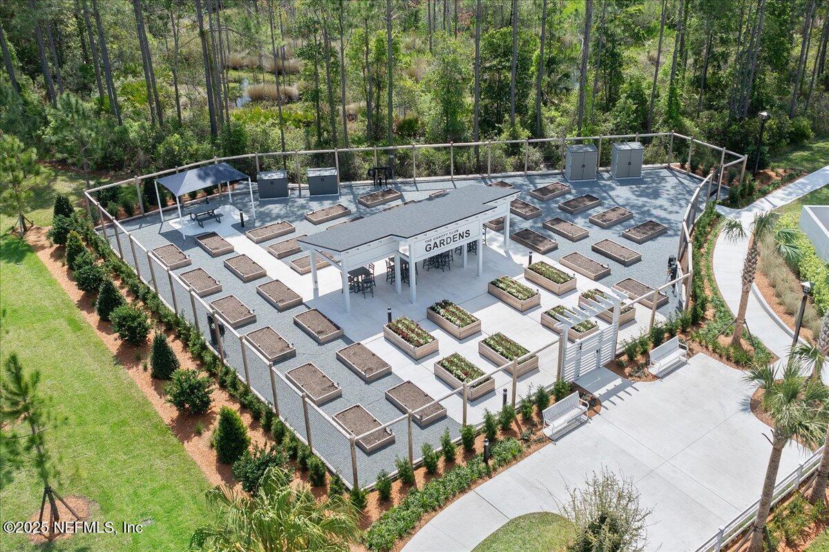 215 GRAY OWL Point