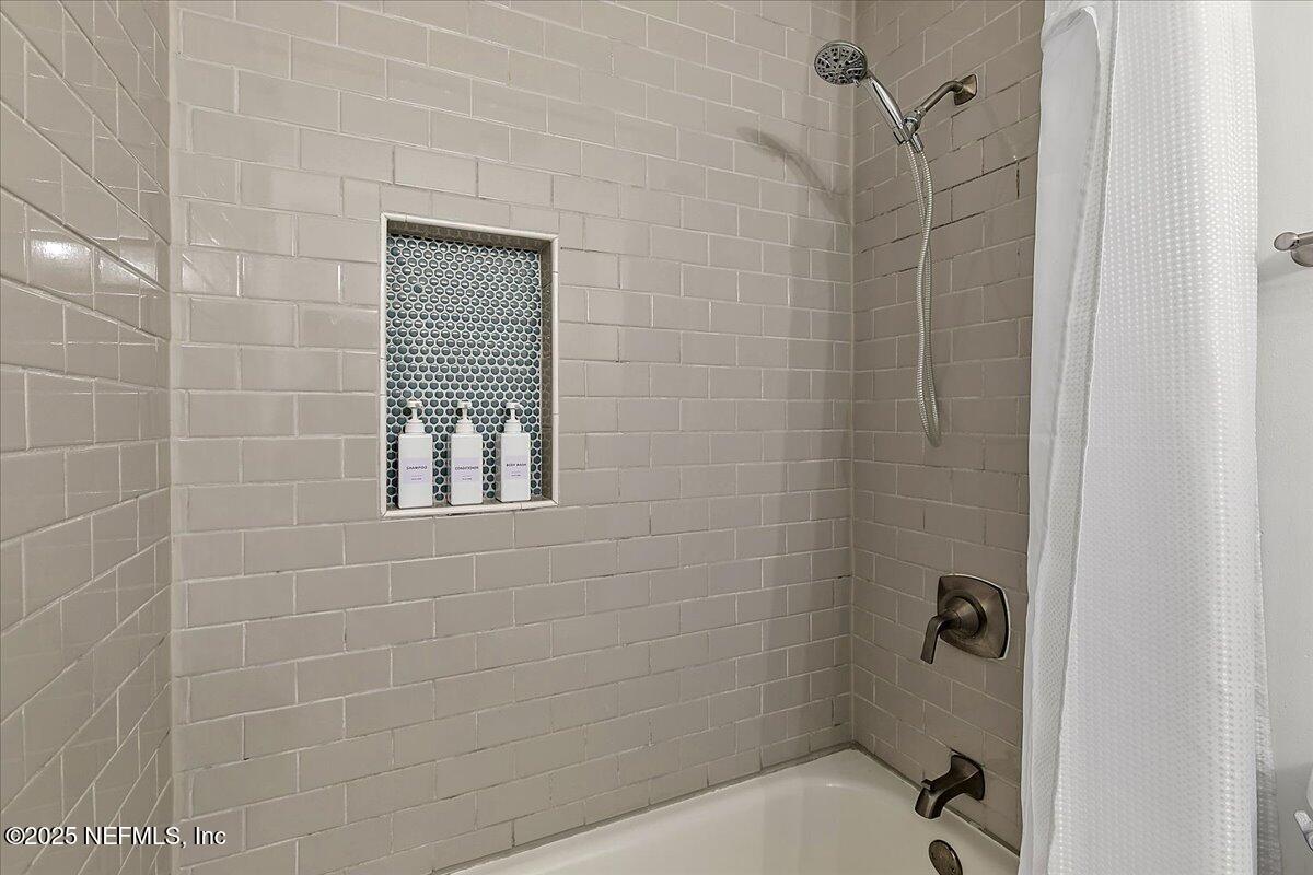 303 VILLA DEL MAR Drive, I-3