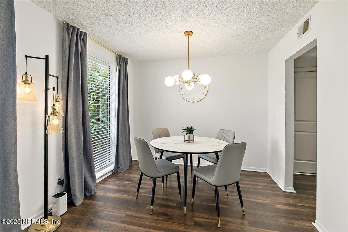303 VILLA DEL MAR Drive, I-3