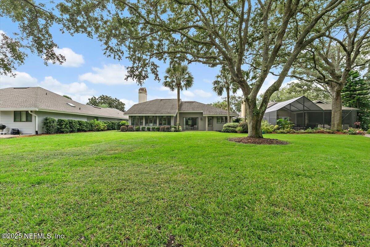 14 SPY GLASS Lane