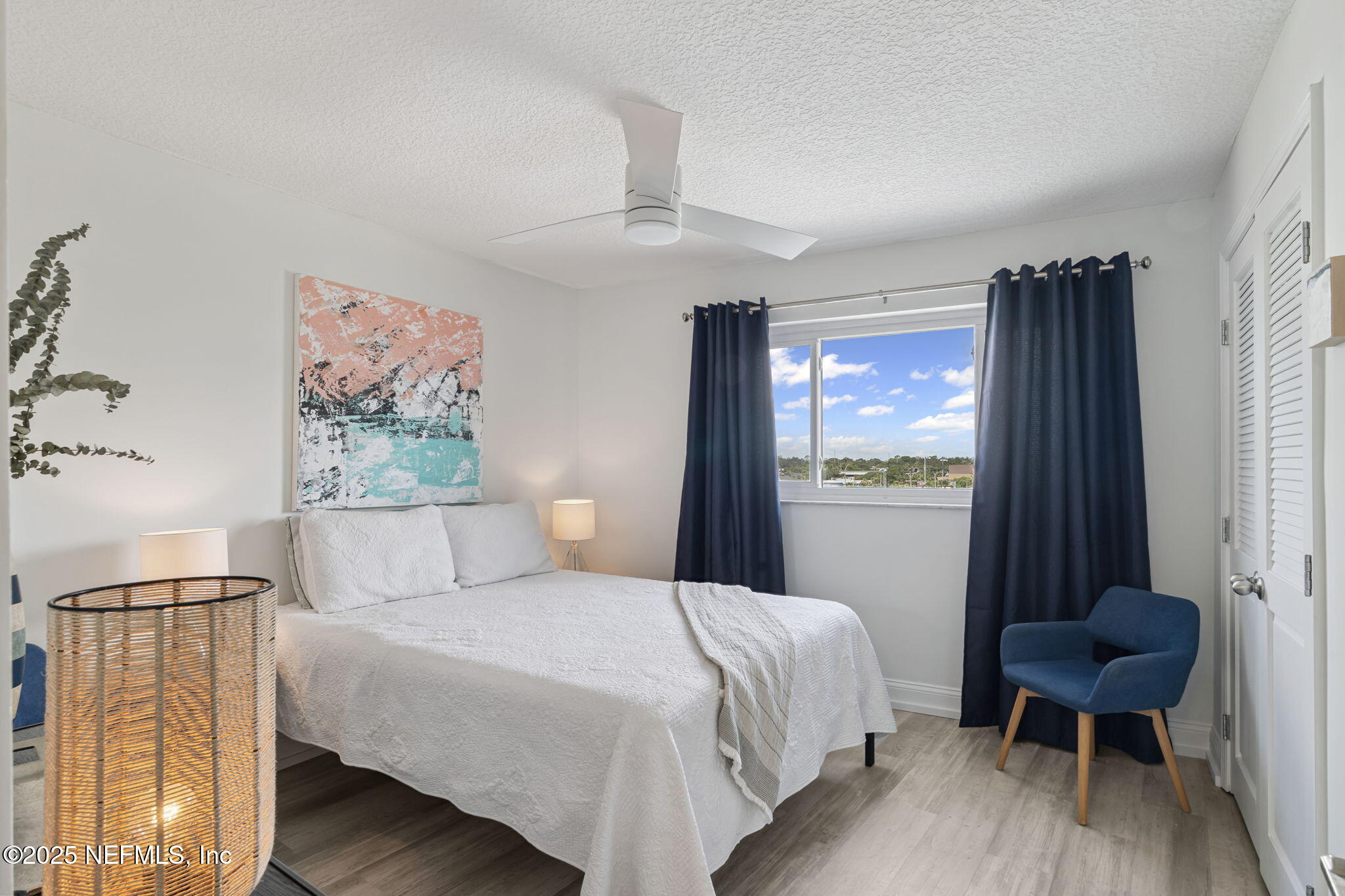 1601 OCEAN Drive, 401