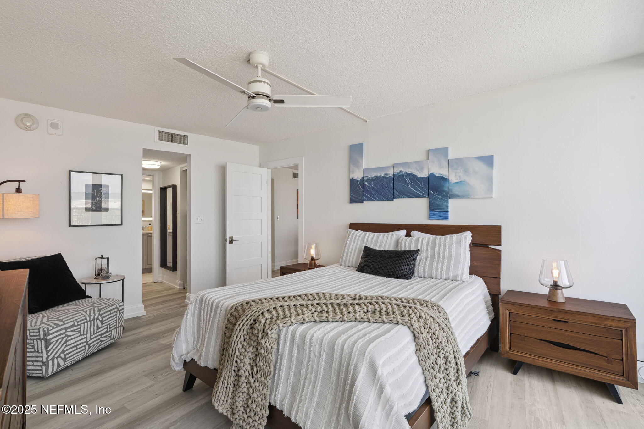 1601 OCEAN Drive, 401