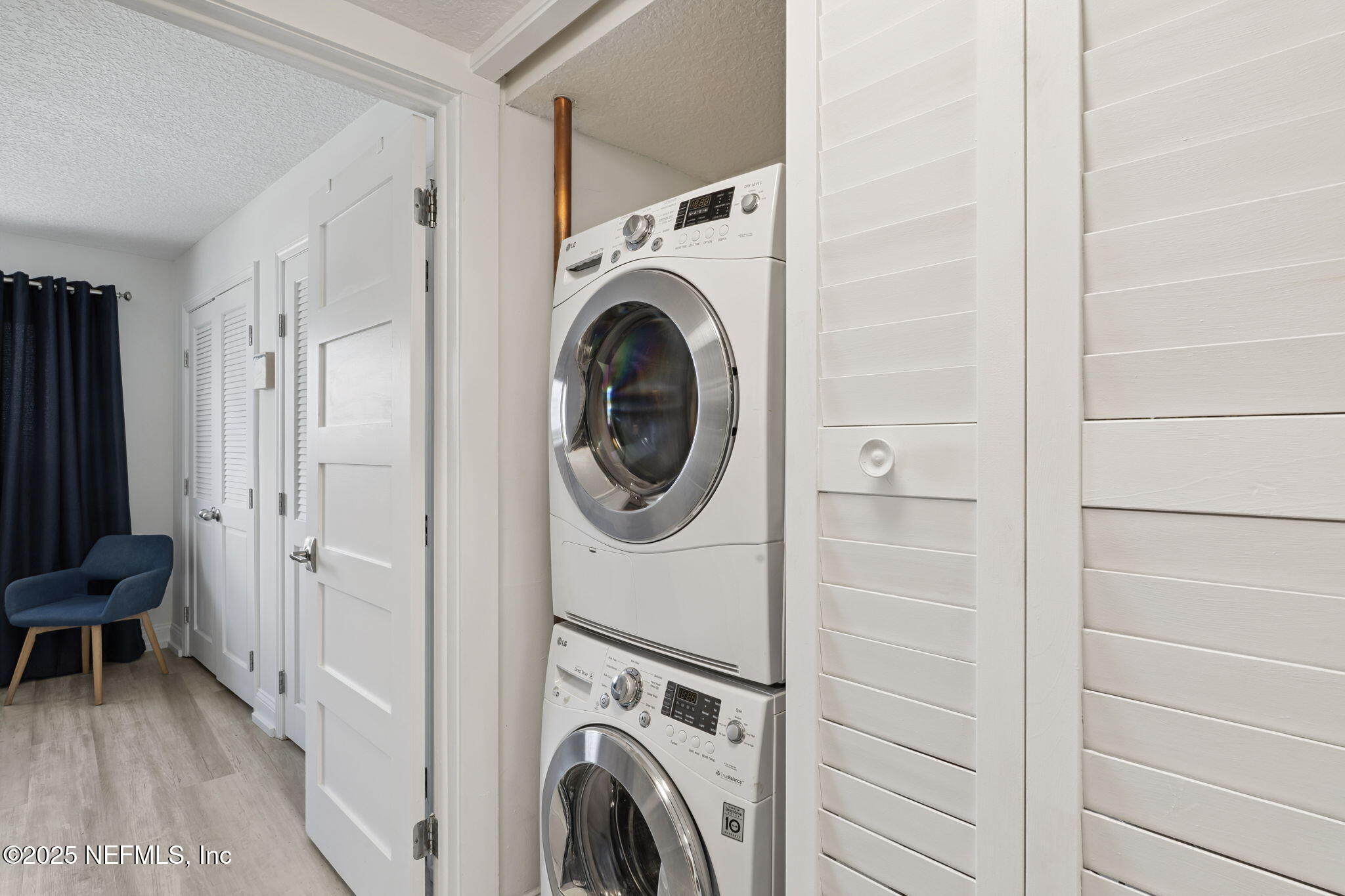 1601 OCEAN Drive, 401