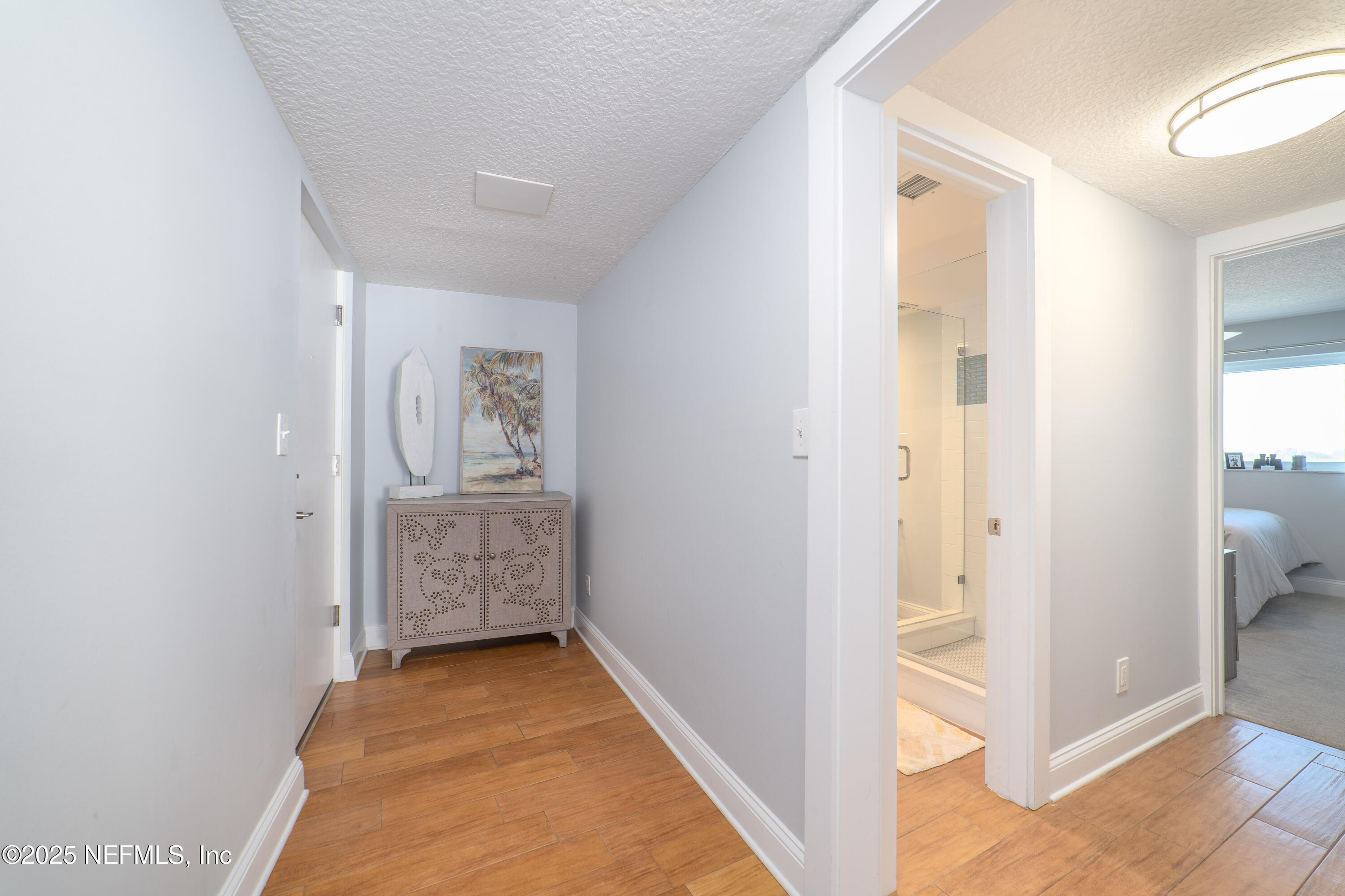 1601 OCEAN Drive, 401