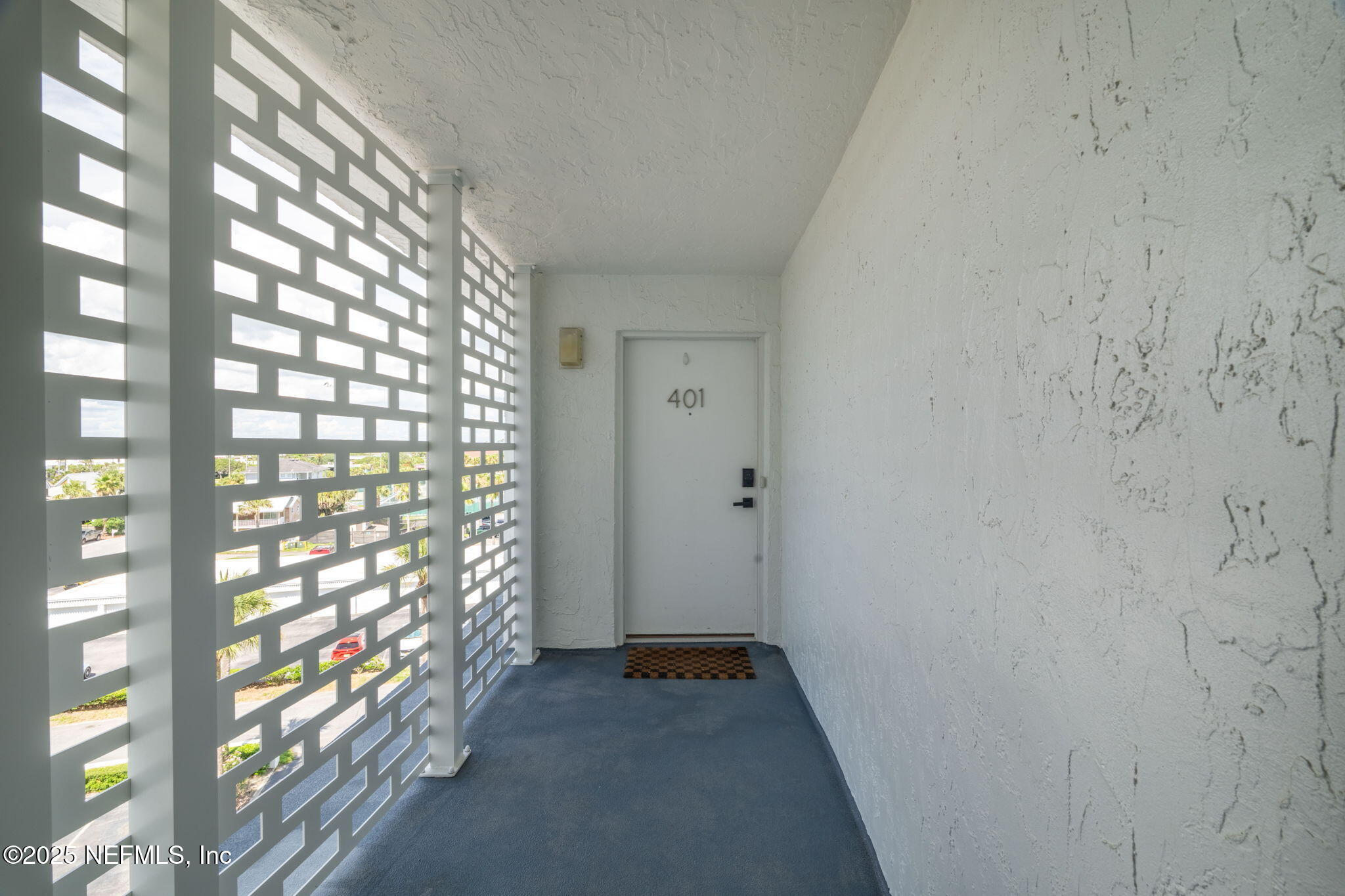 1601 OCEAN Drive, 401