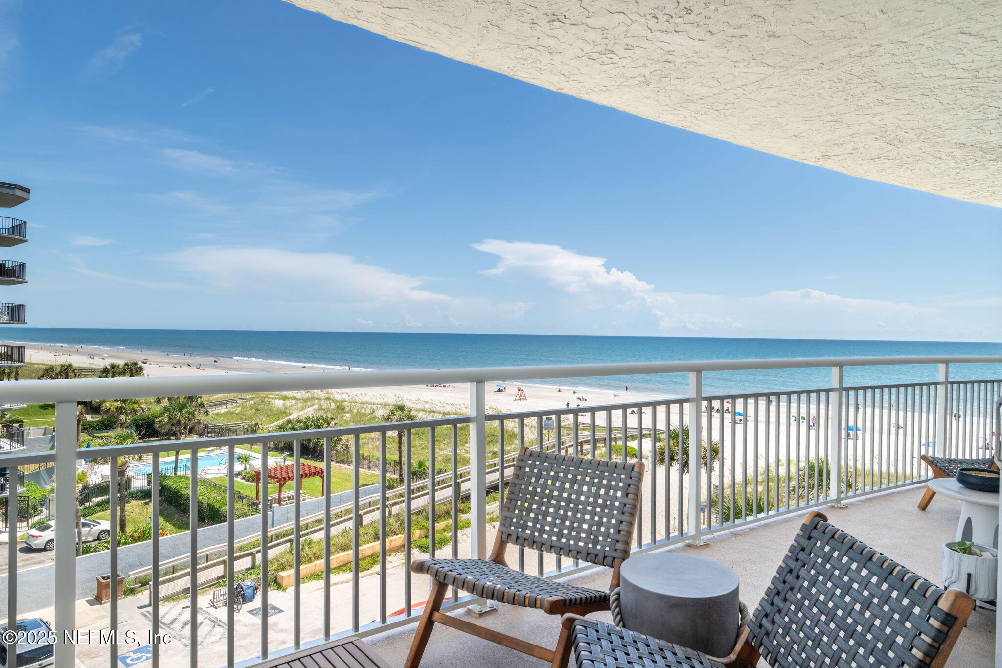 1601 OCEAN Drive, 401