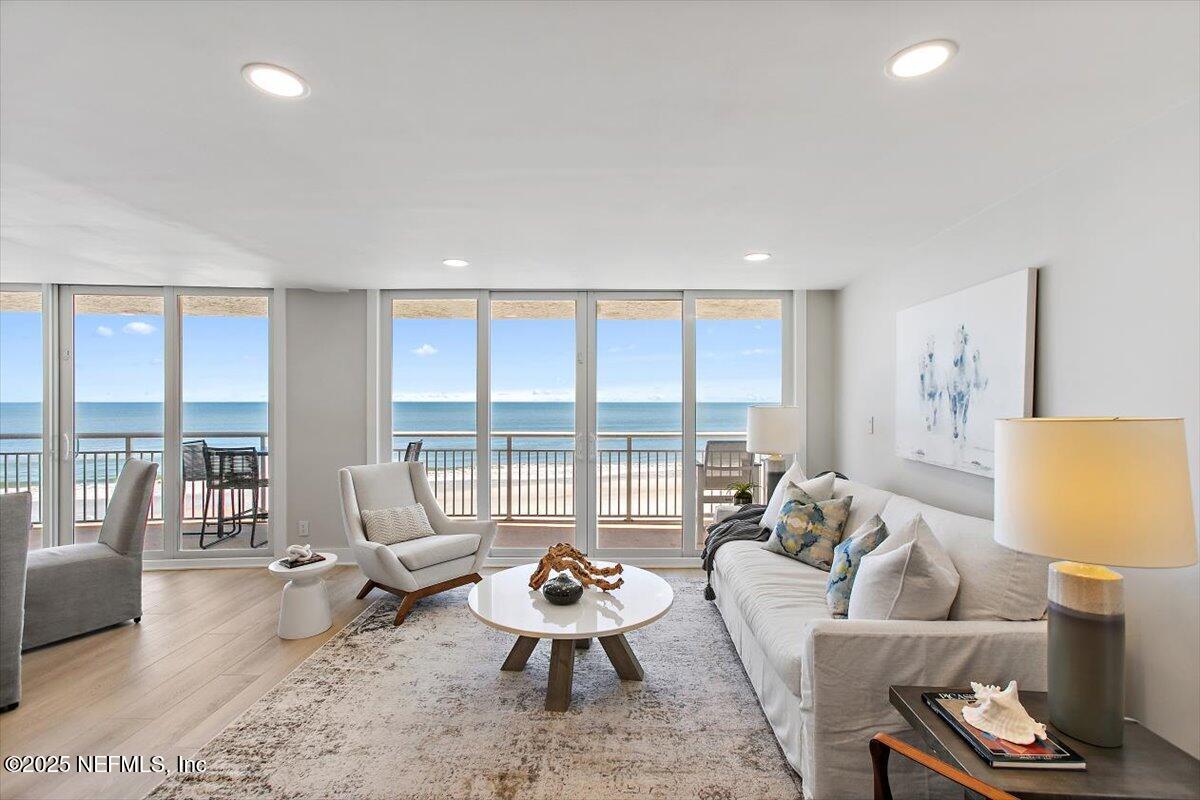 1601 OCEAN Drive S, 505