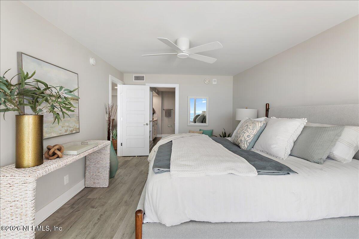 1601 OCEAN Drive 606